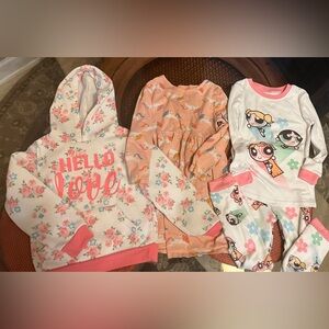 Toddler Girl's Clothing Items, Size 4T